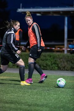 Bild 27 - Frauen VfR Horst - Holstein Kiel : Ergebnis: 0:11